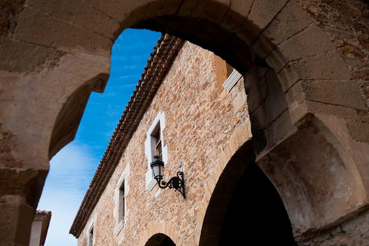 Apartamentos San Cristobal Benassal Buitenkant foto