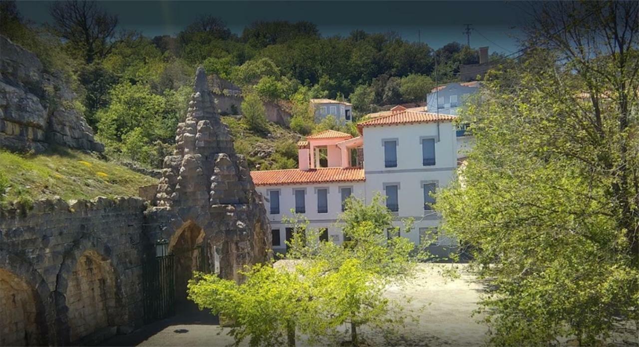 Apartamentos San Cristobal Benassal Buitenkant foto