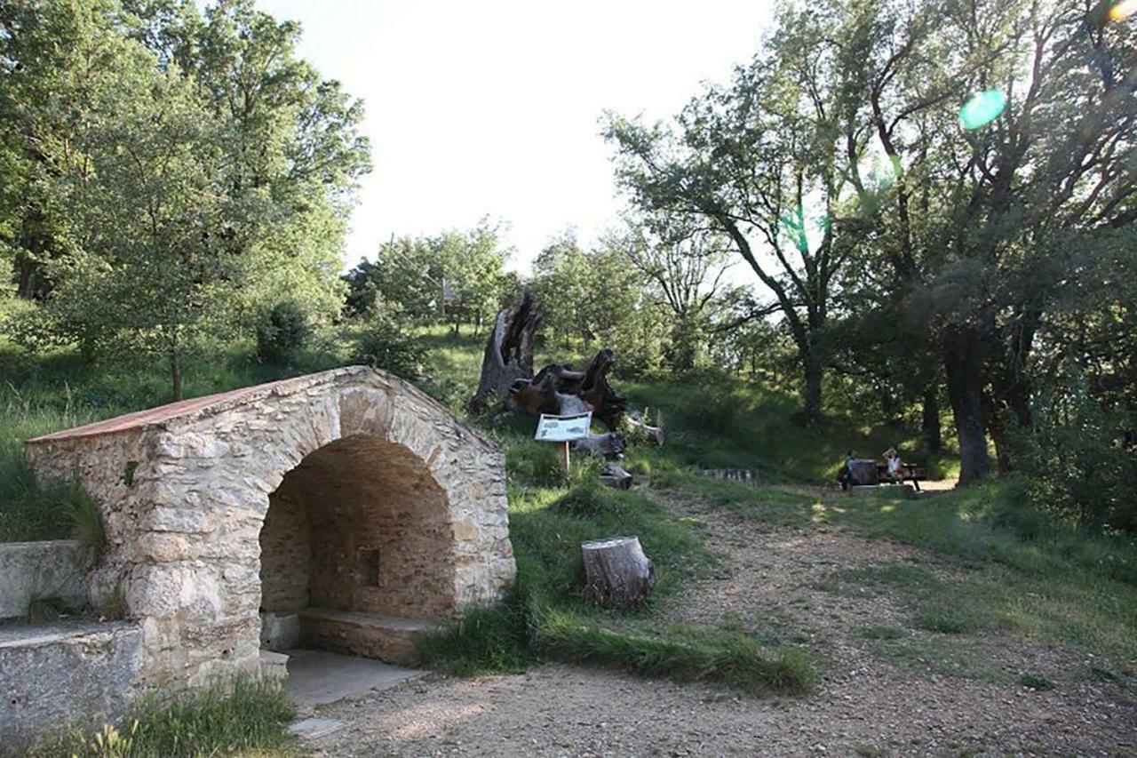 Apartamentos San Cristobal Benassal Buitenkant foto